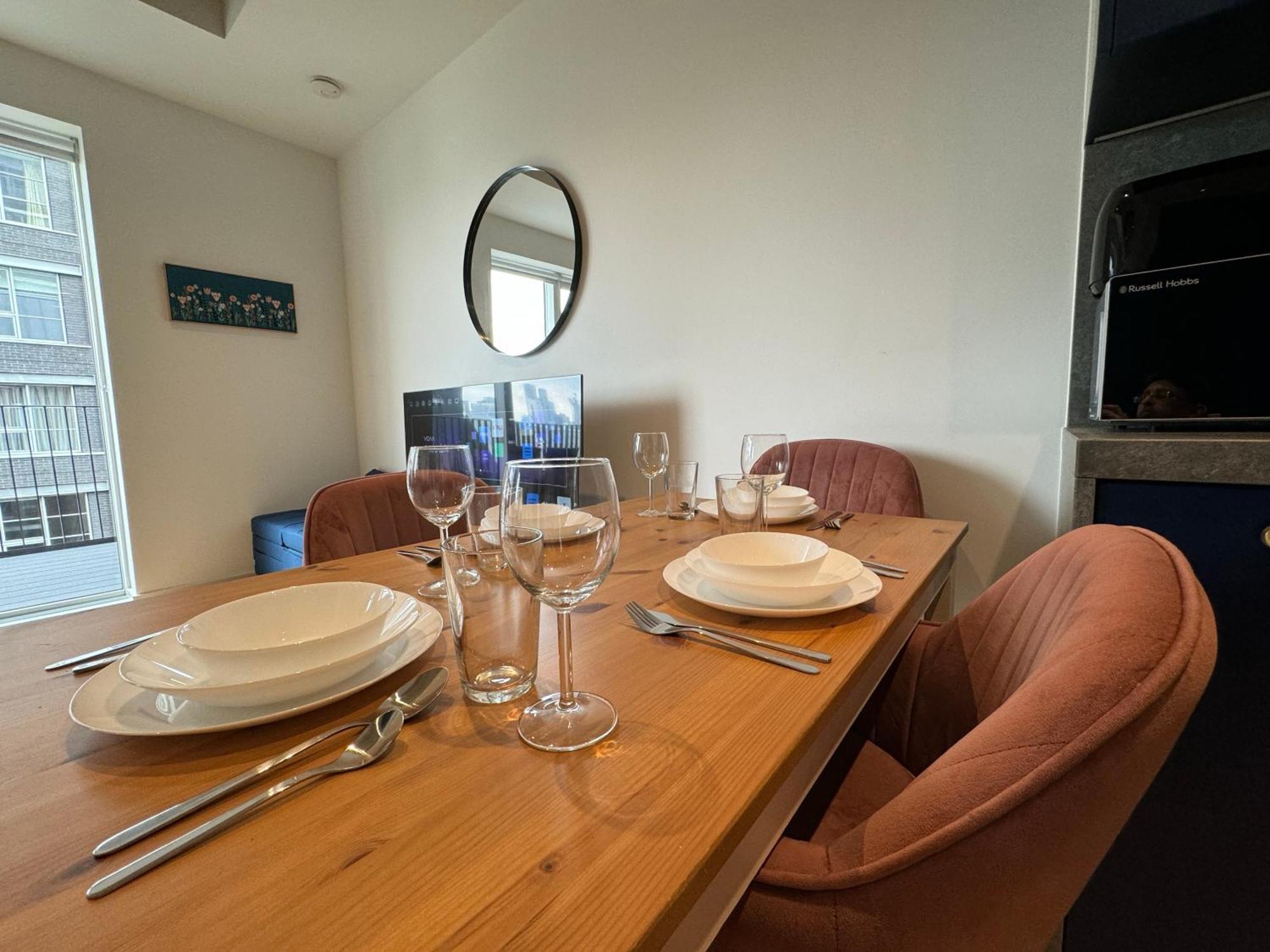 Apartament London Luxury Flat With Balcony, River View, O2 Arena, Excel, Canary Wharf, Station Zewnętrze zdjęcie