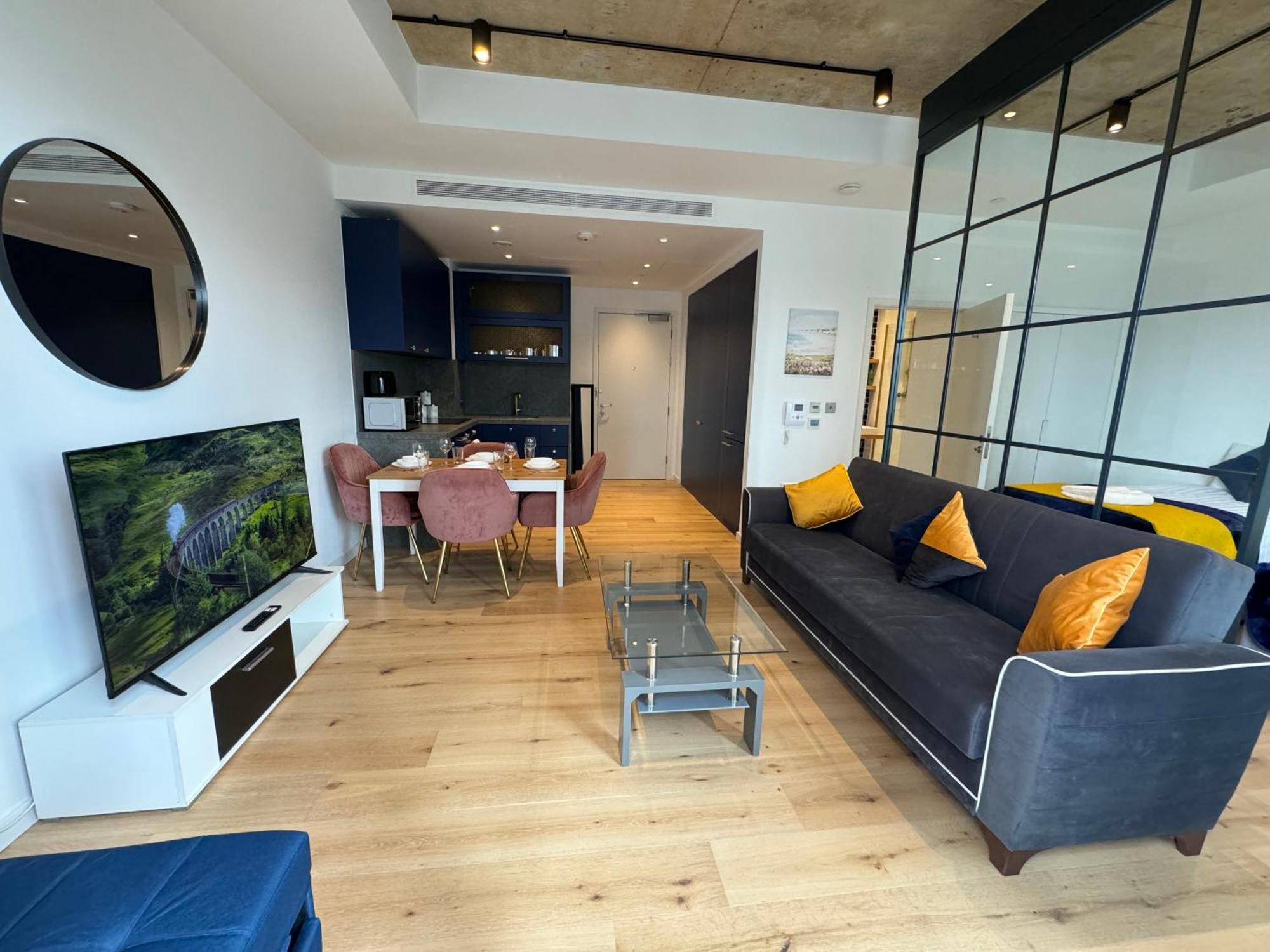 Apartament London Luxury Flat With Balcony, River View, O2 Arena, Excel, Canary Wharf, Station Zewnętrze zdjęcie